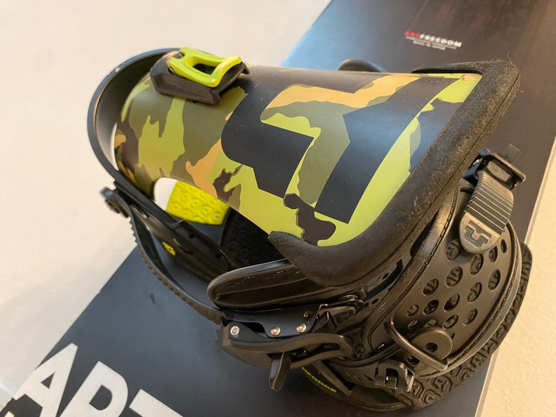 スノーボード NOVEMBER ARTFREEDOM UNION SUPER FORCE M