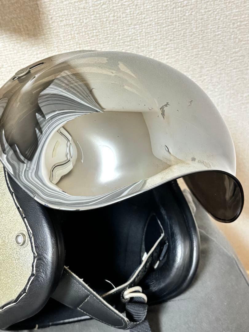 しーたろ　ゴールドラメ仕上げ ジェットヘルメット ミラーシールド付き