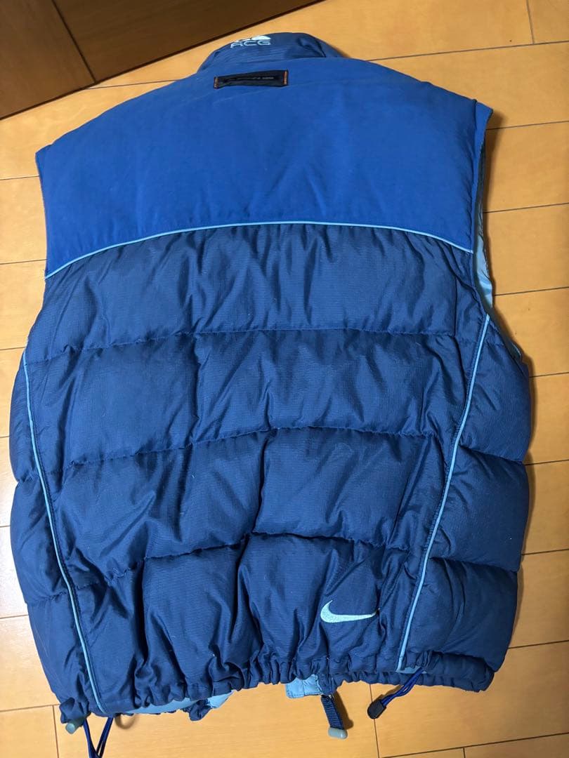 Nike ACG ダウンベスト ブルー