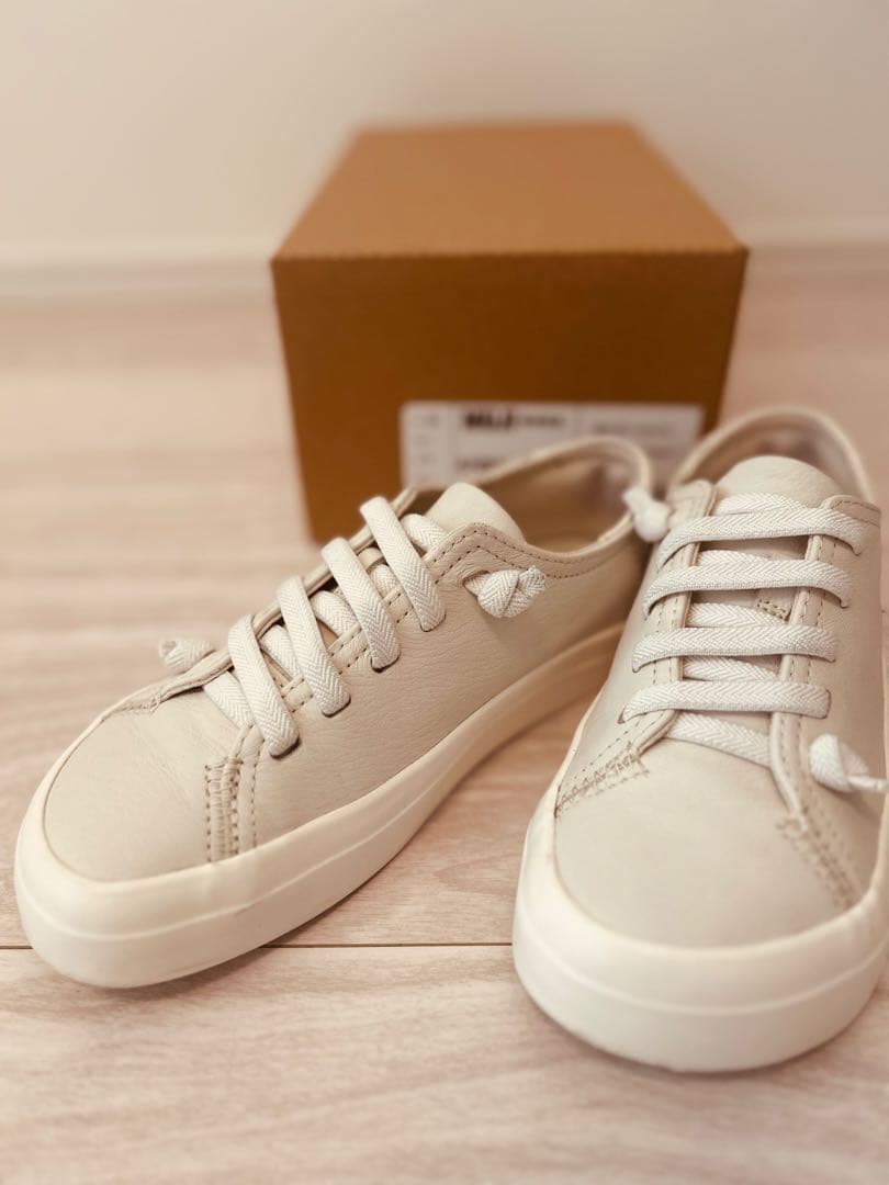 【とらこ！】MUJI Lab カンペールコラボ　レザーローカットスニーカー