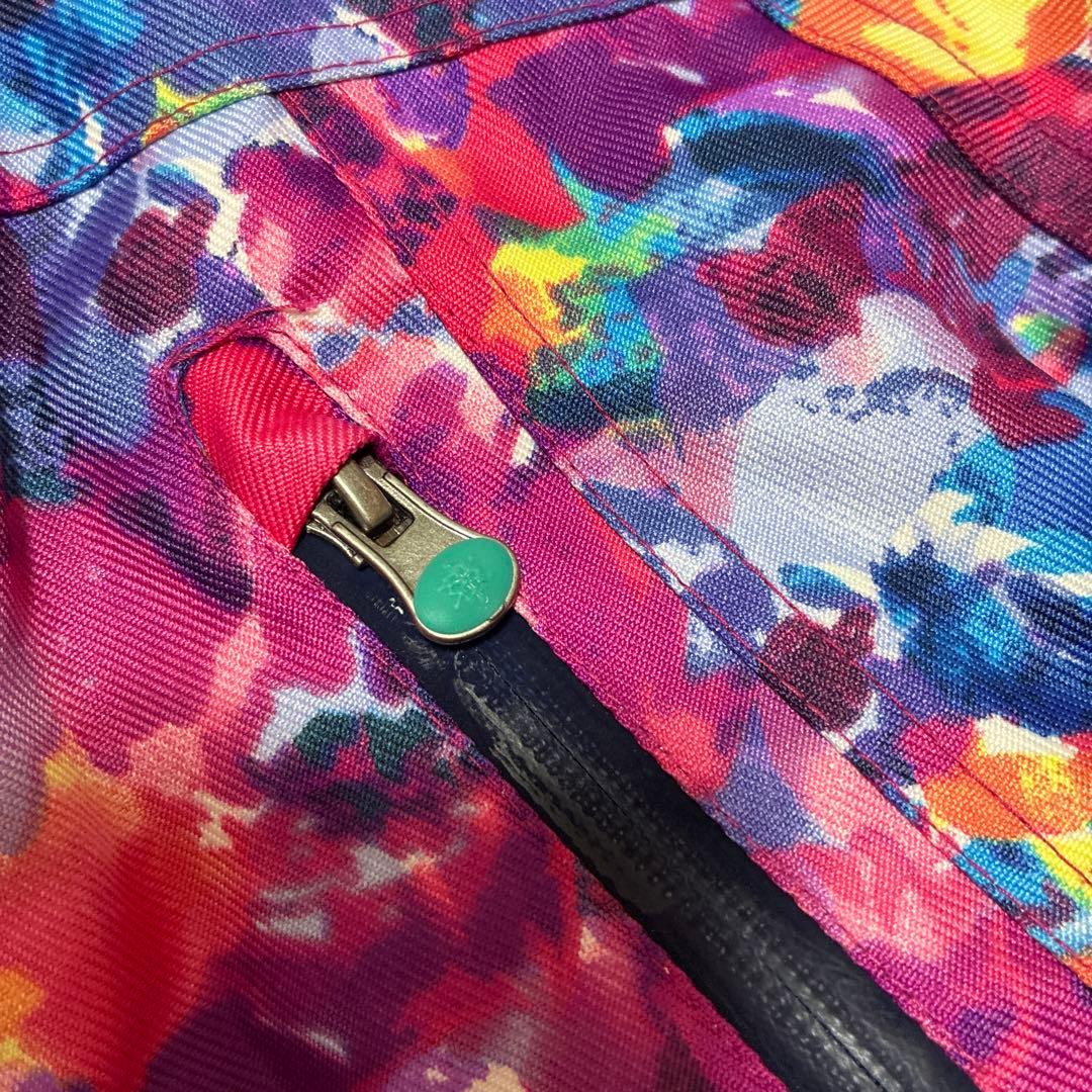 ICEPARDAL女性用カラフル花柄 スキーウェア