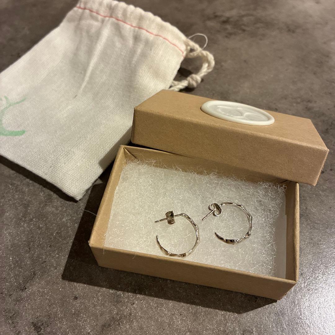 プリュイ pluie ドロップスピアスシルバー