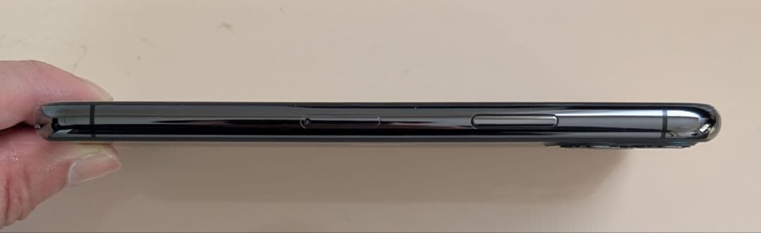 【未使用】iPhone 11 Pro 64GB カメラ無音 FeliCa 香港版