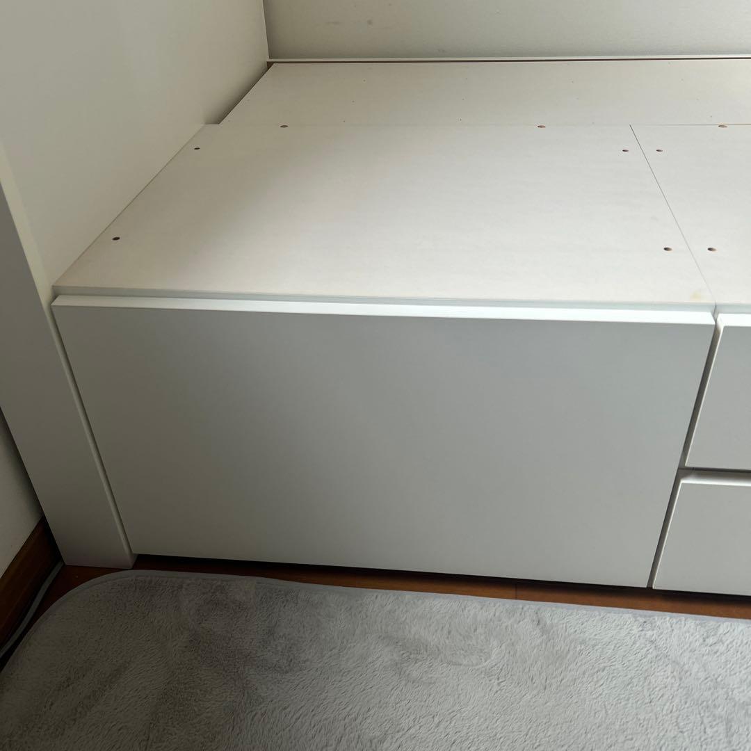本日限定お値下げ　送料込　ニトリ　大容量収納　シングルベッドフレーム ホワイト