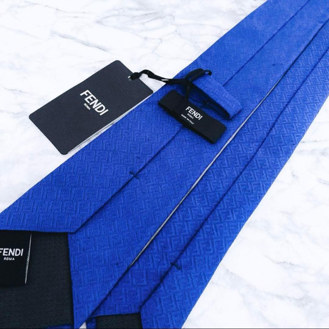 ✨未使用タグ付き✨フェンディ　ズッカ柄　ズッキーニ　マリンブルー　ネクタイ