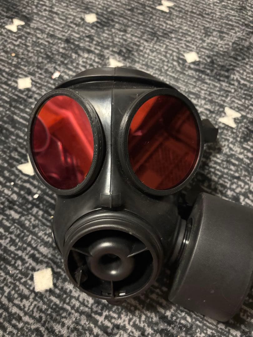 s10ガスマスクフィルターと赤レンズ付きサイズ3
