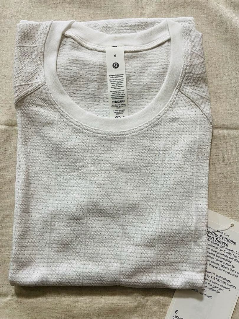 新品 ルルレモンSwiftly Pointelle S.S. Shirt（白）