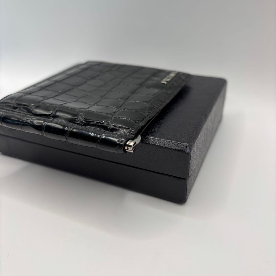 希少品/付属品　PRADA 二つ折り財布　マネークリップ　クロコ　エナメル　黒色