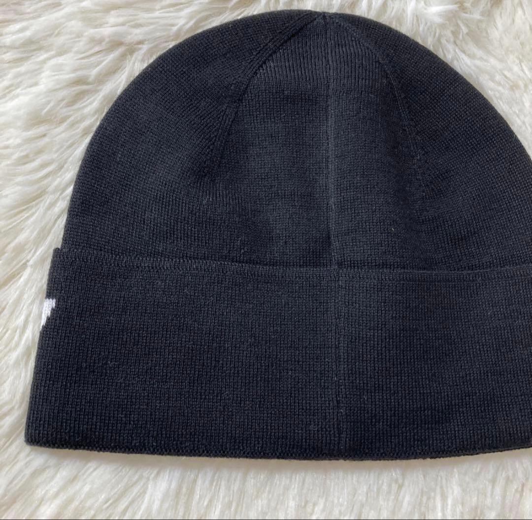 GIVENCHY ブラック ビーニー