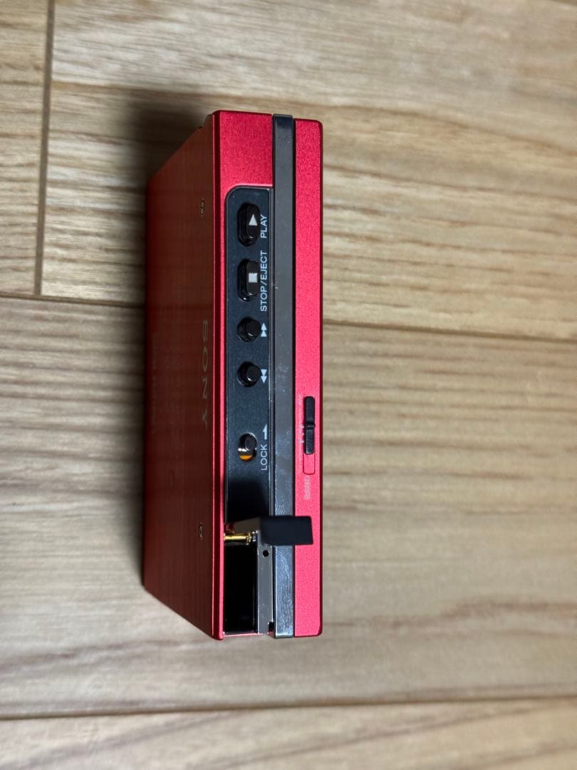 SONY WM-F501 ラジオカセットプレーヤー 赤