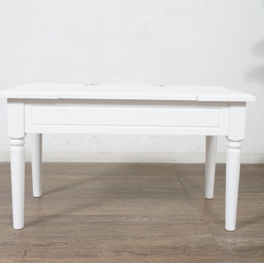 【新品・未使用】　コスメテーブル　収納　ミラー付き ドレッサー