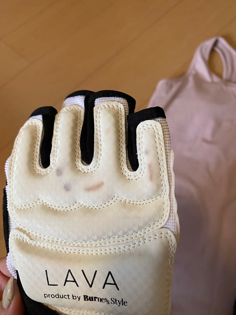 未使用　LAVA ボクシンググローブとタンクトップセット