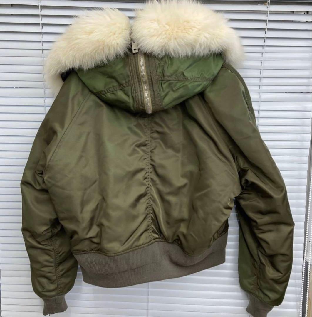 ルイヴィトンLOUIS VUITTONビーバーフォックス毛皮 N-2Bミリタリー