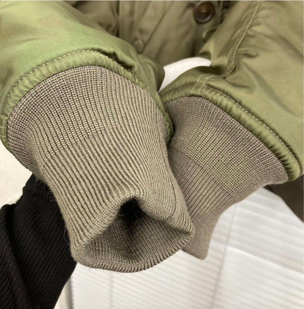 ルイヴィトンLOUIS VUITTONビーバーフォックス毛皮 N-2Bミリタリー