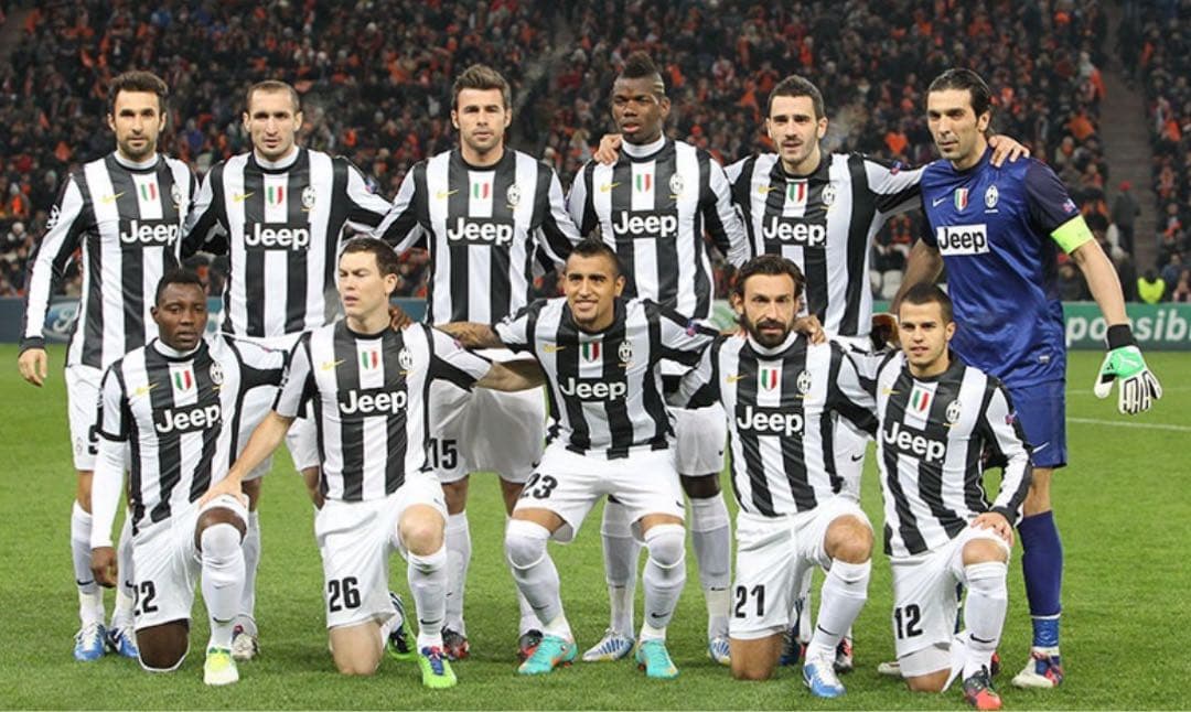 麦*茶様 2012-13 ユベントス ピルロ 21番 オーセンティックモデル