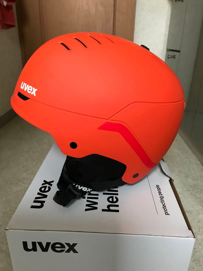 美品！uvex(ウベックス) スキースノーボードヘルメット wanted