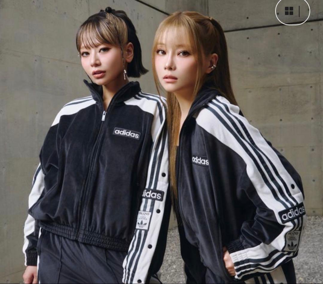 adidas W ADIBREAK VELOUR 上のXLのみ