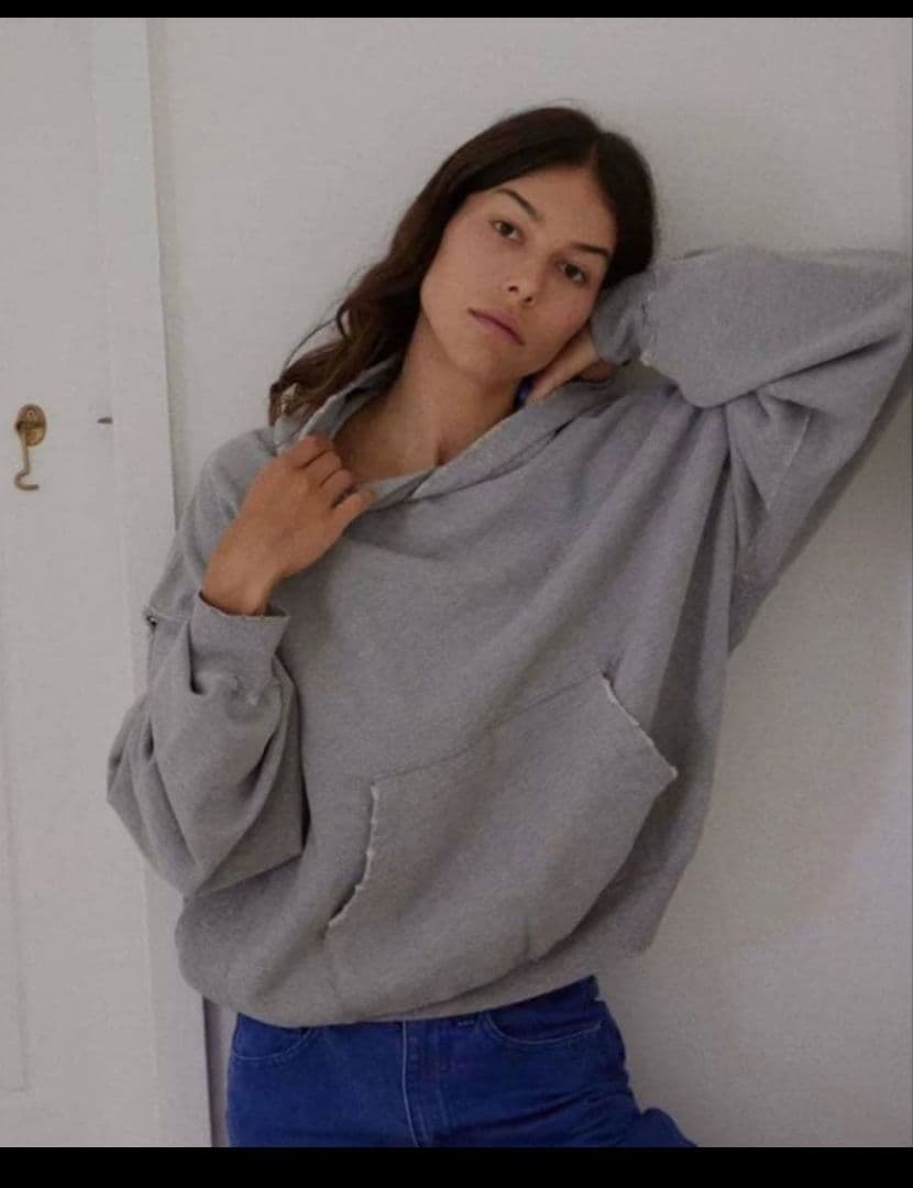 【チャコ】REMI RELIEF×SHISHIKUI ダメージフーディー