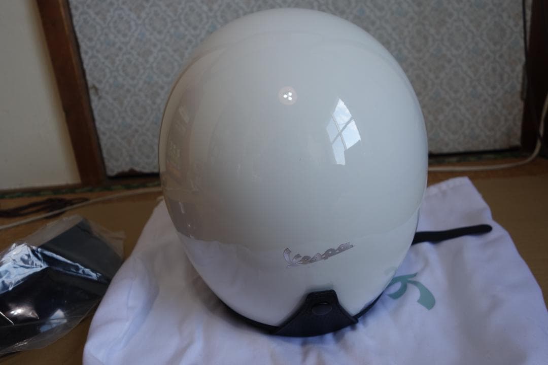 ベスパ　純正　ヘルメット　イノチェンツァホワイト　L　美品