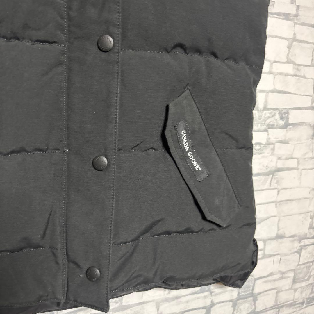 こ*ん様   ブラック ダウンベスト　未使用品　超美品✨