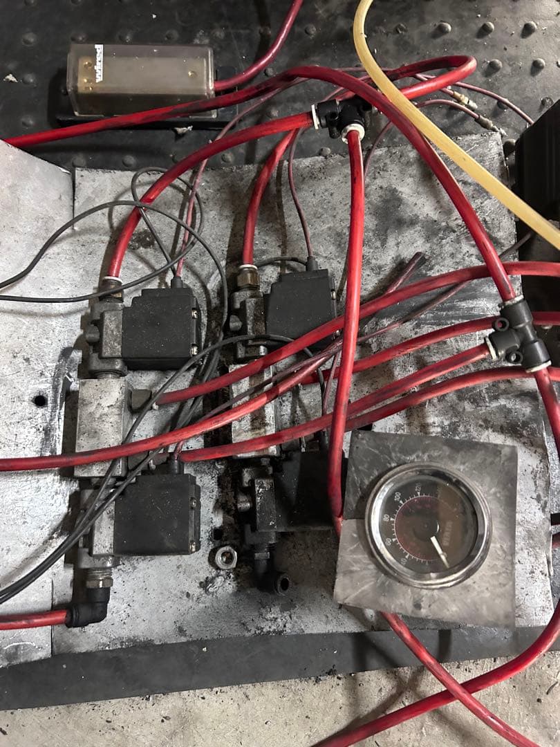 マジェスティ　エアサス　ローダウン