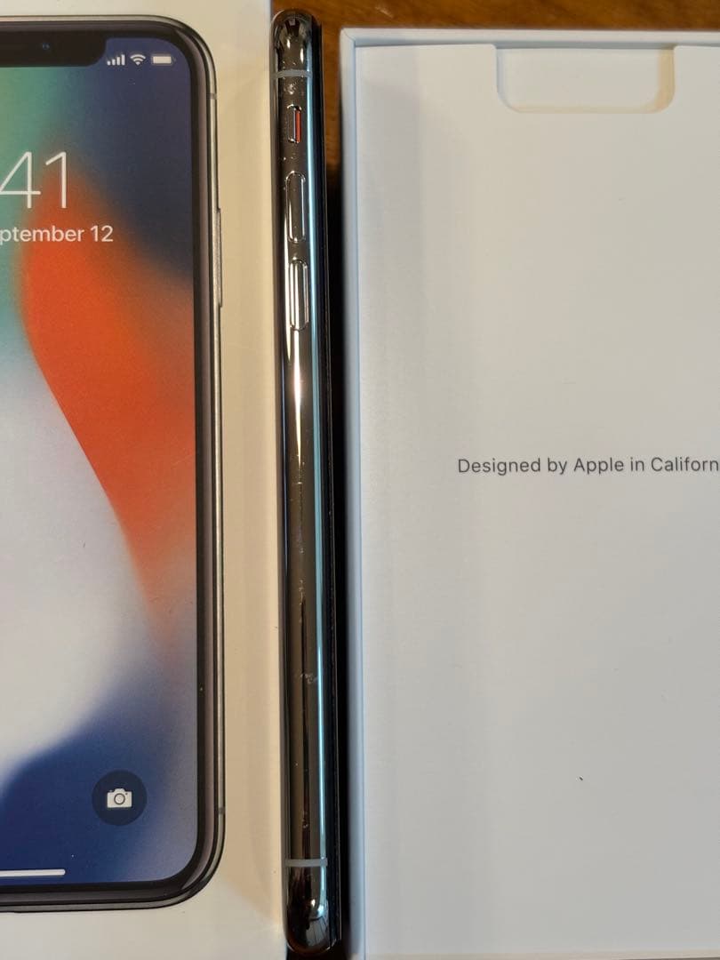 iPhone X ホワイト100% バッテリー64GB SIMロック解除済