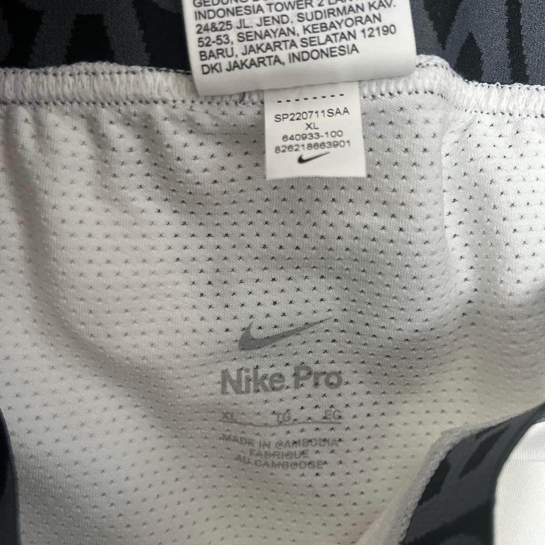 バスケ　膝パッド入りスパッツ