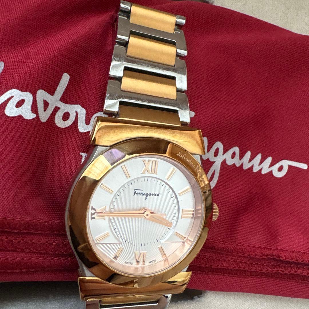 マメ＊フェラガモ　レディース　腕時計