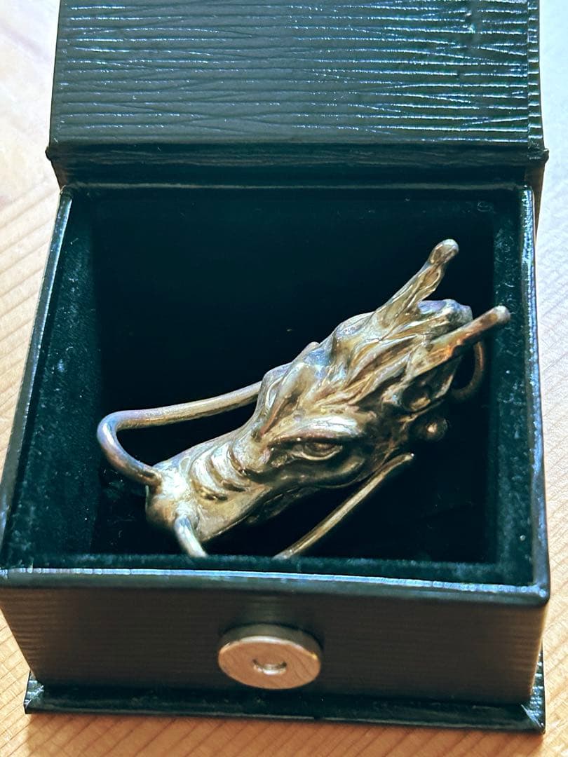 P*a様 龍〜Dragon〜銀製ゴールド塗装　ハンドメイドのオリジナルマネークリ