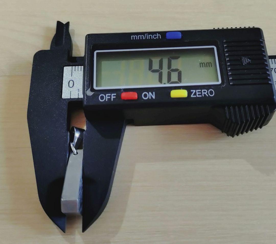 ギベオン隕石　ペンダントトップ