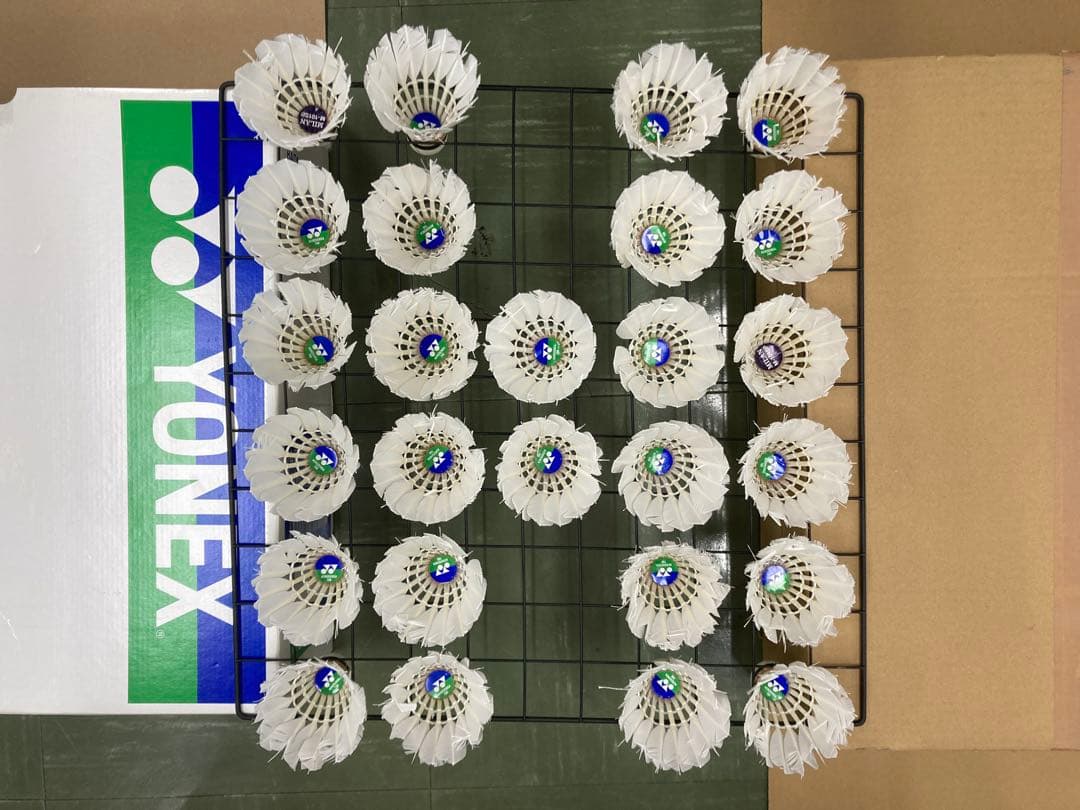 ご。ニューオフィシャルエアロセンサ700など基礎ノック用シャトル　130個