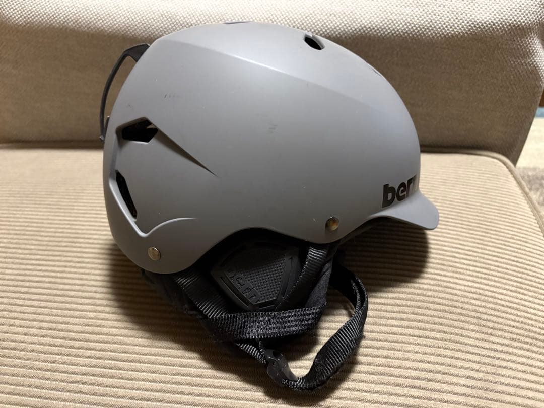 【TYSMさん専用】　bern ヘルメット XXL