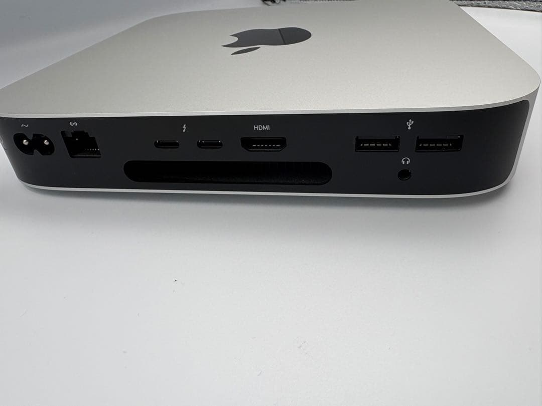 Apple Mac mini M1チップ（8GB / SSD 256GB）