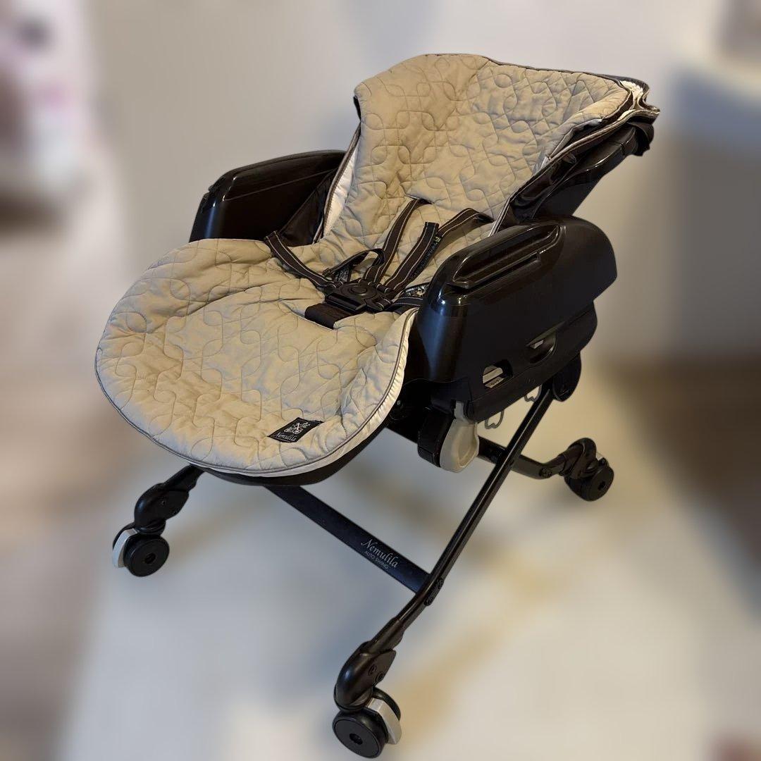 Combi コンビ ネムリラ オートスウィング 電動ハイローチェア