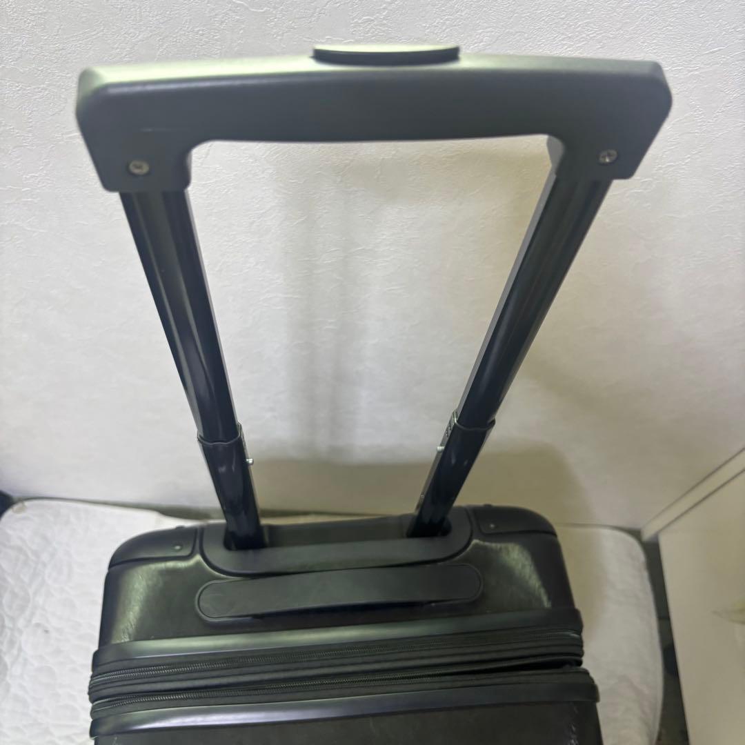 【非売品 美品】ティンバーランド キャリー アルミ ブラック　4輪　ＴＳＡロック