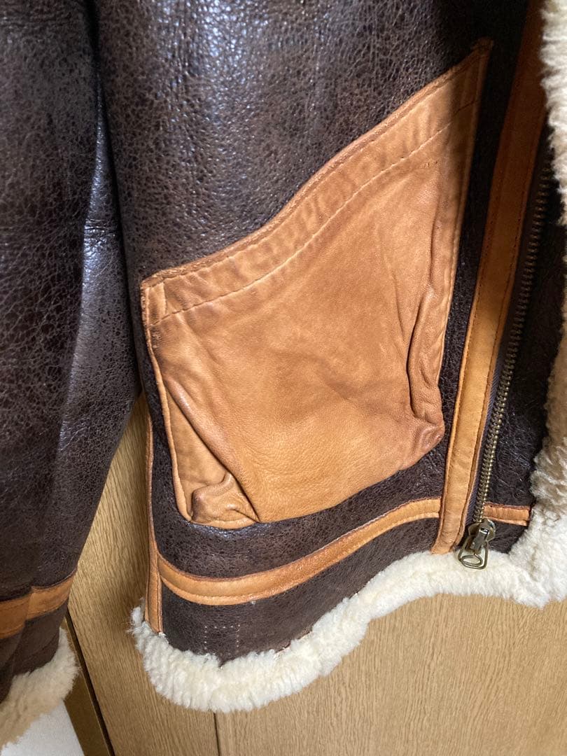 T*I様 SCHOTTショットのムートンジャケット　アメリカ製　サイズ36