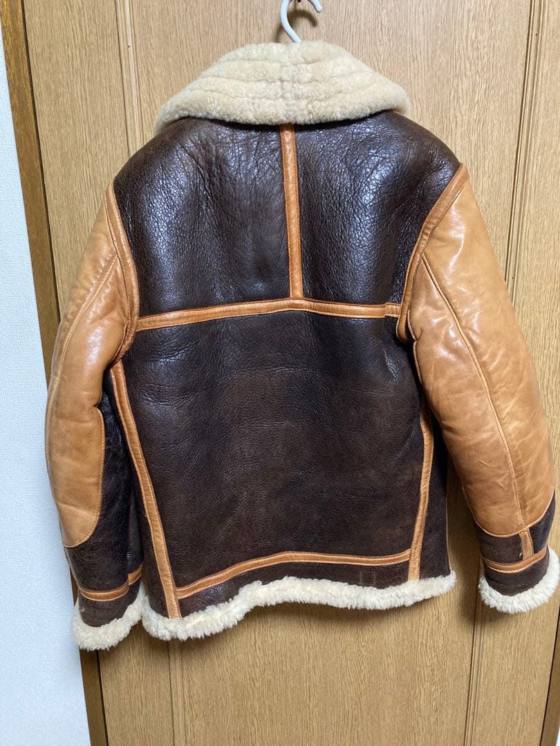 T*I様 SCHOTTショットのムートンジャケット　アメリカ製　サイズ36