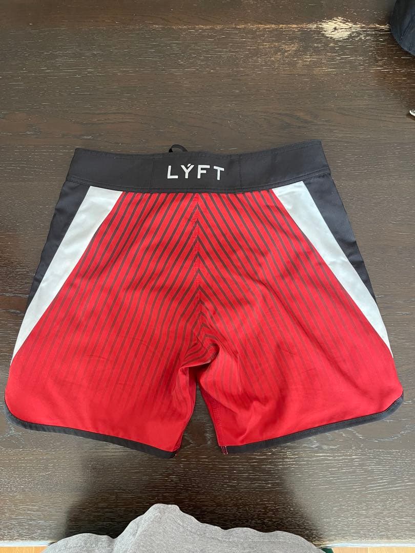 LYFT ステージショーツ