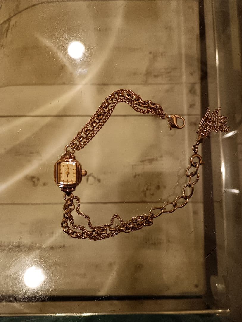 agete アガット　ジュエリーウォッチ　腕時計　ブレスレット