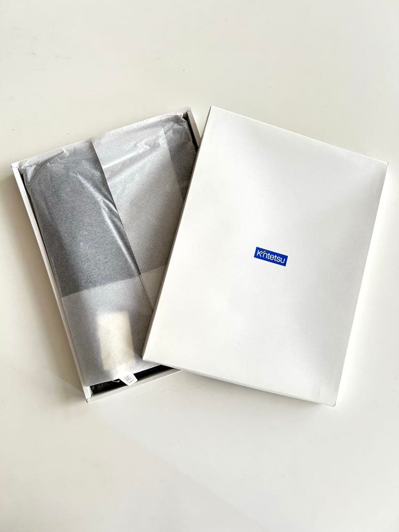 アンテプリマ　カシミア　フィオーリモチーフ付き手袋・ラインストーン付きマフラー