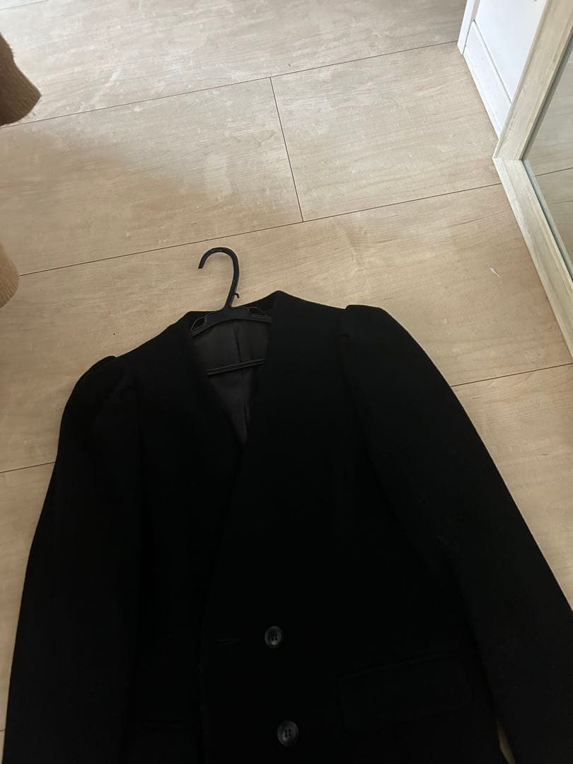 ノーカラーダブルブレストパフスリーブジャケット ブラック