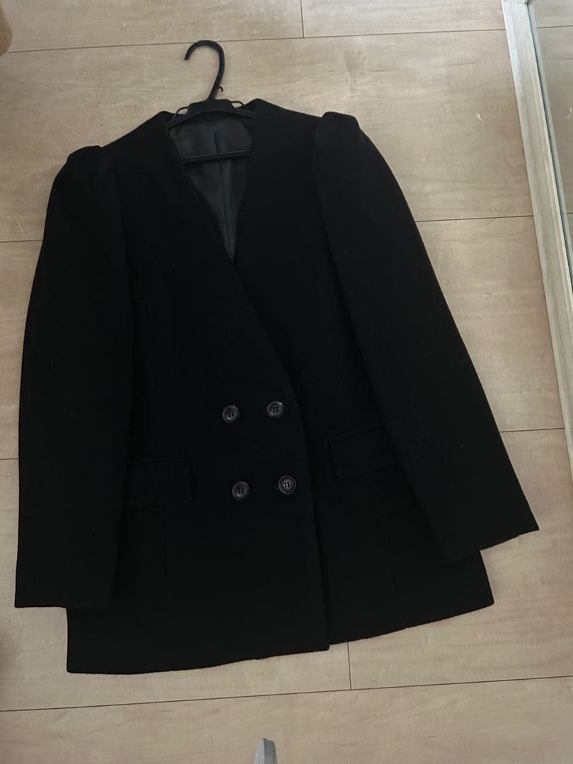 ノーカラーダブルブレストパフスリーブジャケット ブラック