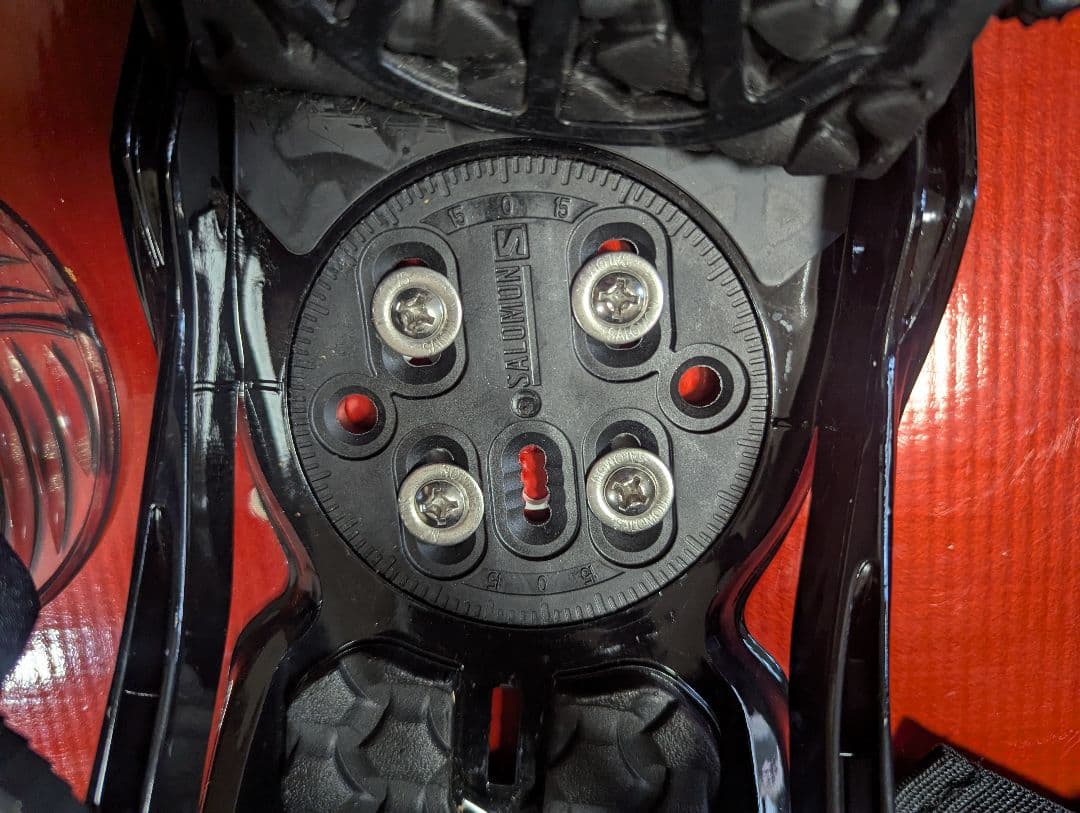 Salomonスノーボード157 ビンディング バッグ付き