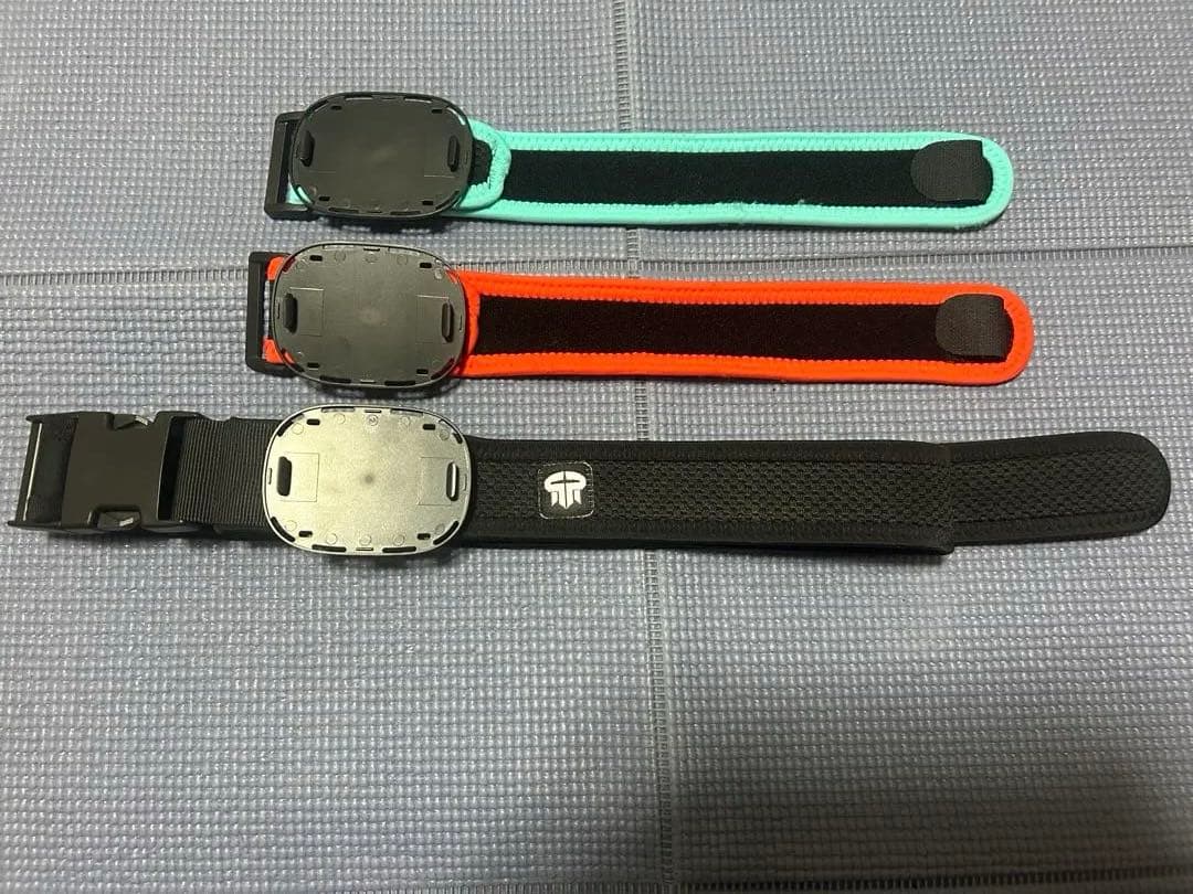 ViveUltimateTracker3個＋ワイヤレスドングル1個 ストラップ付