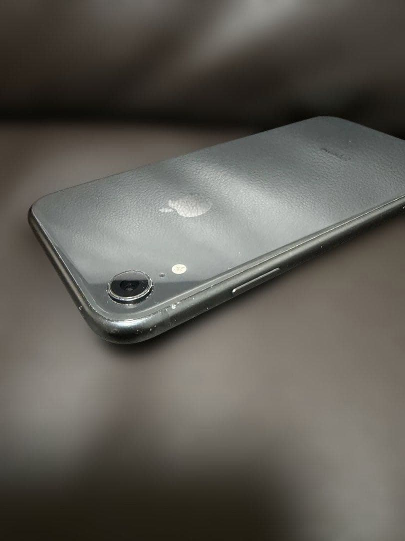 iPhone XR 64GB ブラック Apple