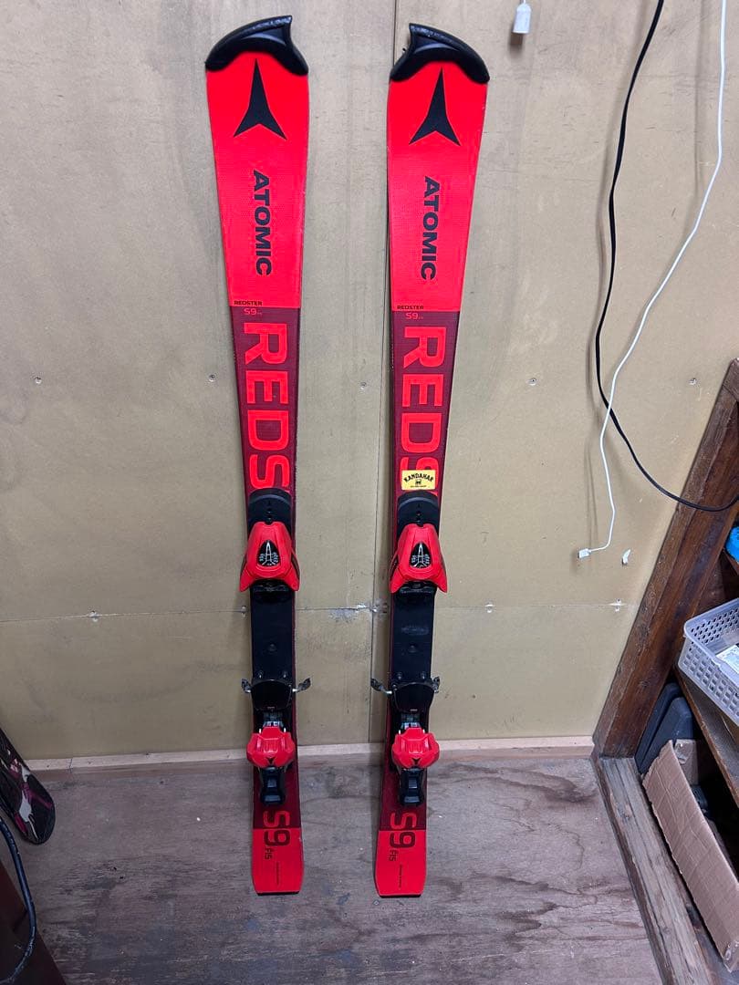 ATOMIC REDS S9 SLスキー 131cm ラディウス9.7m