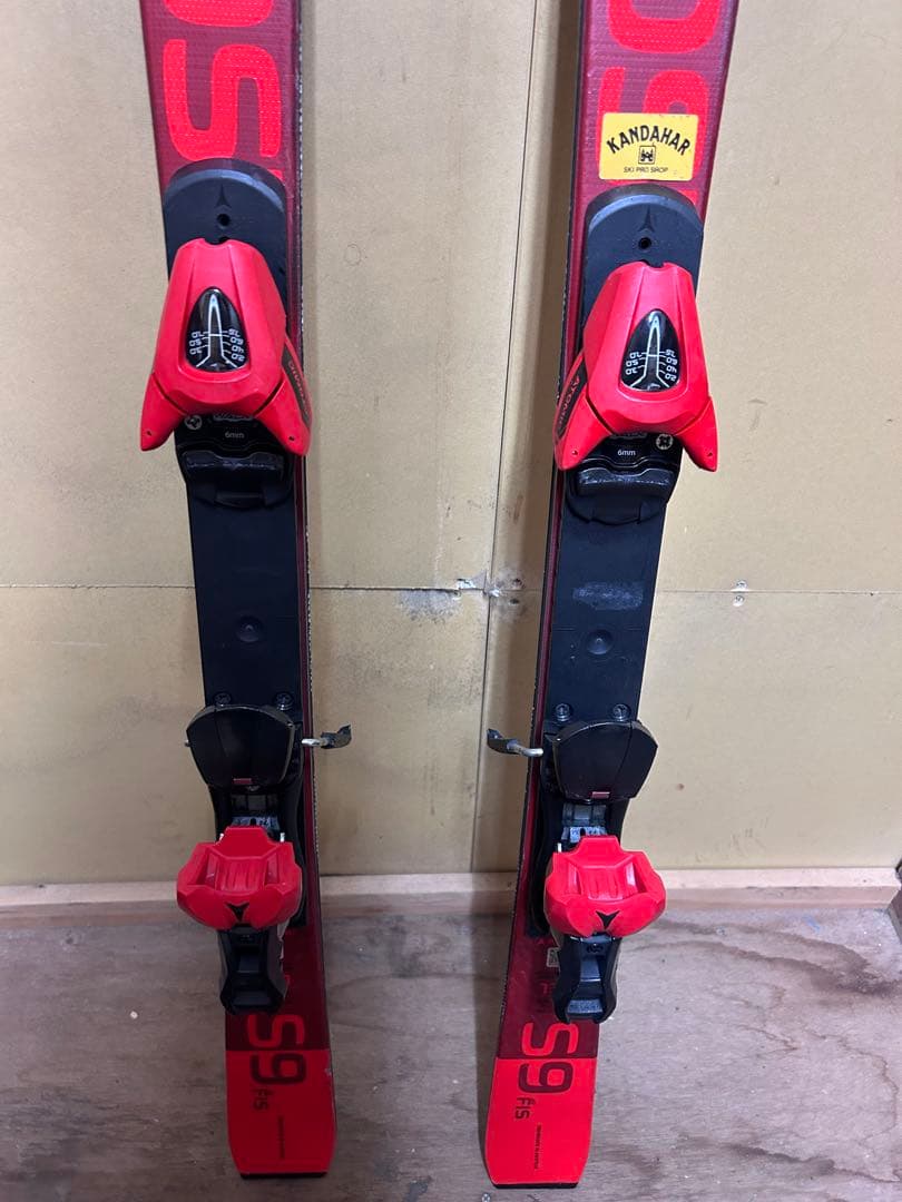 ATOMIC REDS S9 SLスキー 131cm ラディウス9.7m