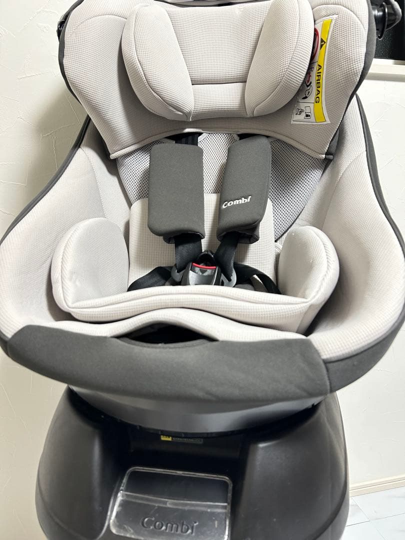 美品❗️コンビ クルムーヴスマート エッグショック simplight