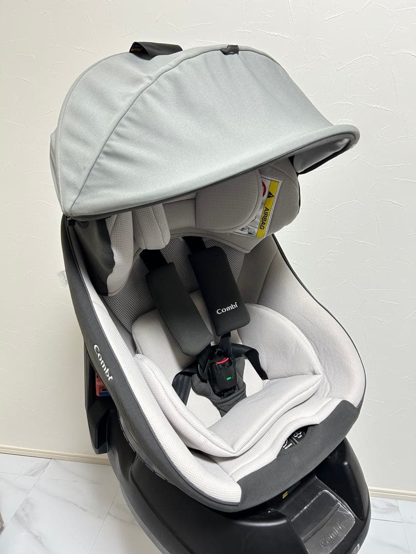 美品❗️コンビ クルムーヴスマート エッグショック simplight