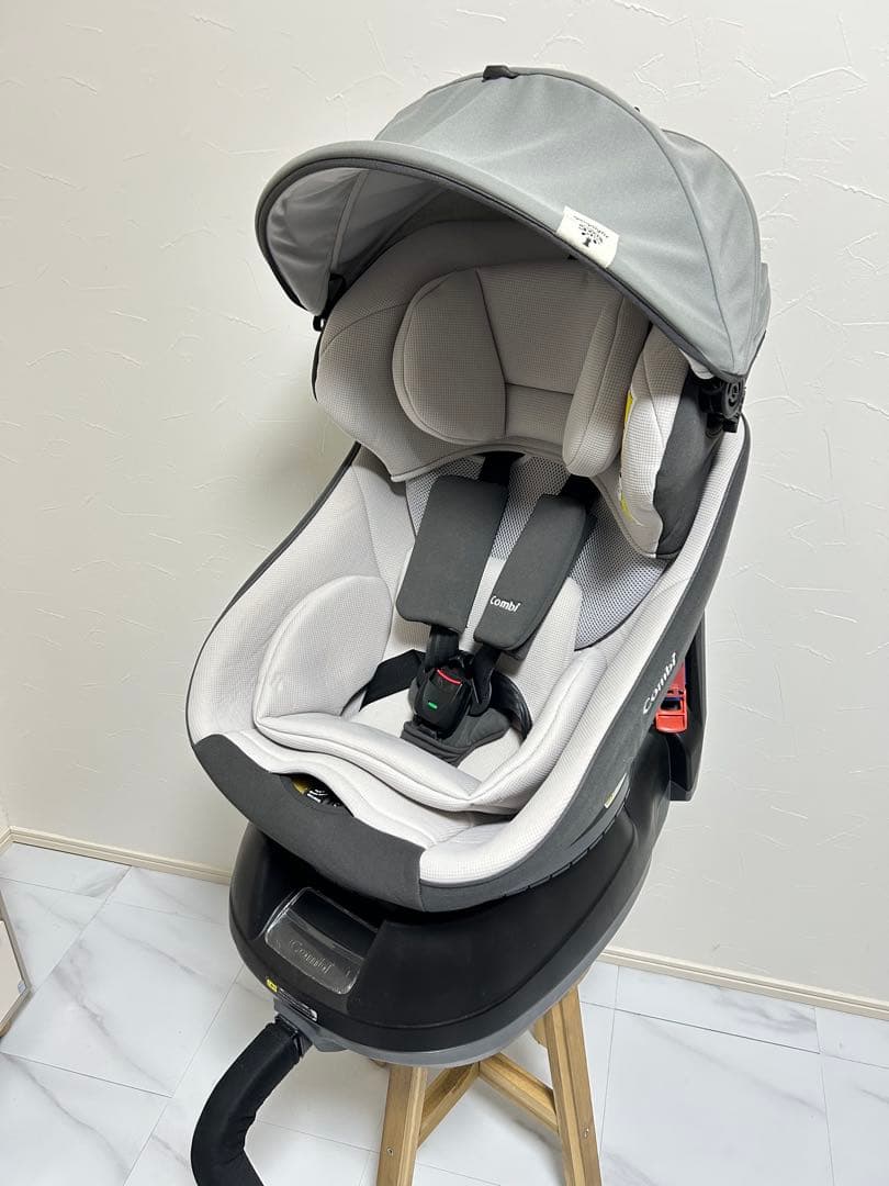 美品❗️コンビ クルムーヴスマート エッグショック simplight